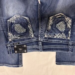 Miss Me Relaxed Boot Cut size 33 Jeans.